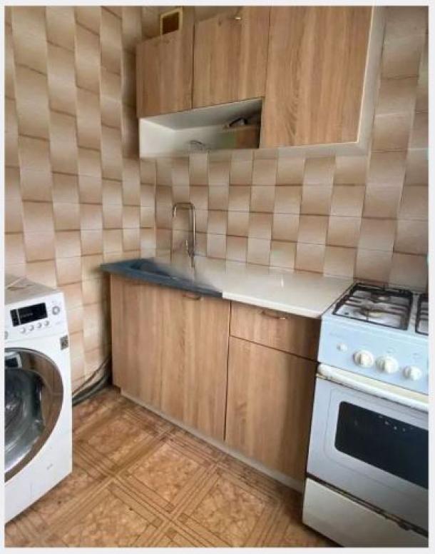 Квартира, 2-кімн., Харьков, 605м/р, Тракторостроителей просп.
