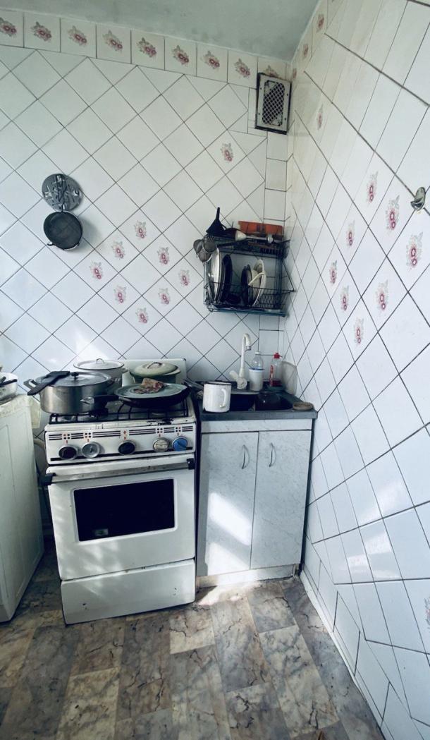 Квартира, 3-кімн., Харьков, 522м/р, Непокоренных (Героев Труда)
