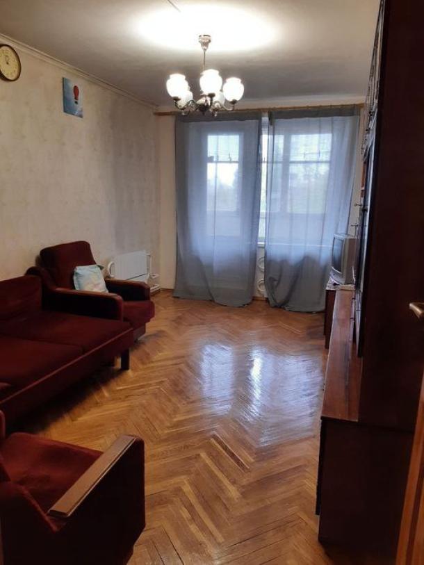 Квартира, 3-кімн., Харьков, 605м/р, Гвардейцев Широнинцев