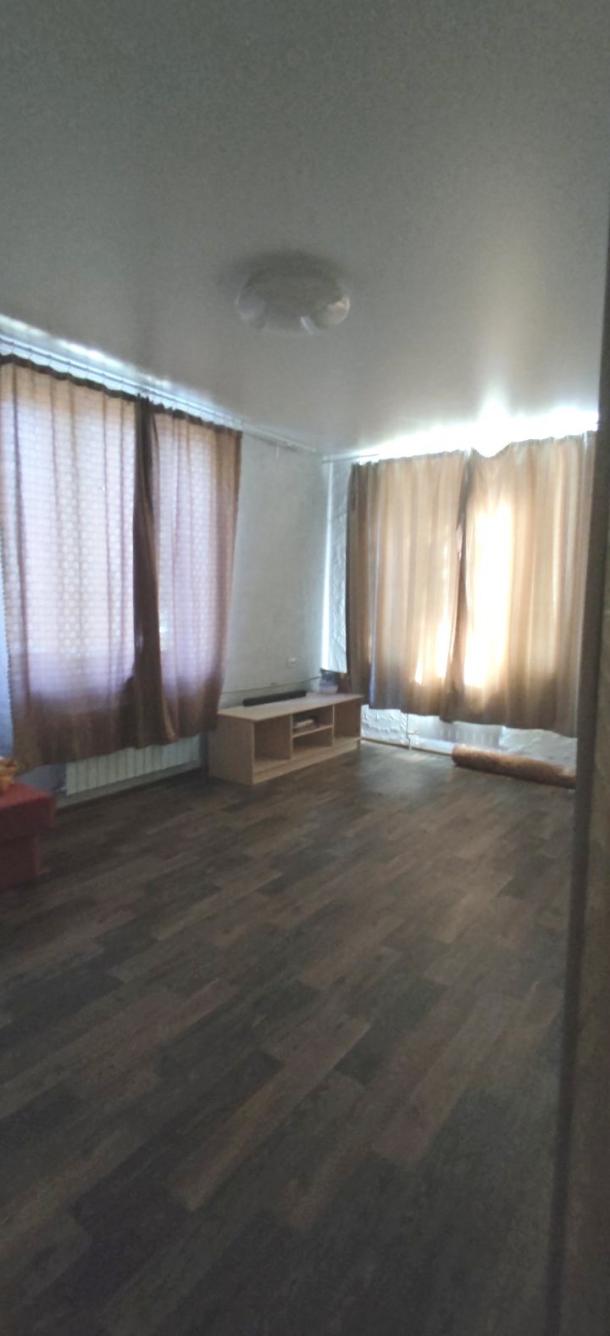 Квартира, 3-кімн., Чугуев, Чугуевский район, Авиатор мкр