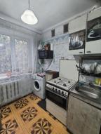 квартира, Харьков, Салтовка, Непокоренных (Героев Труда)