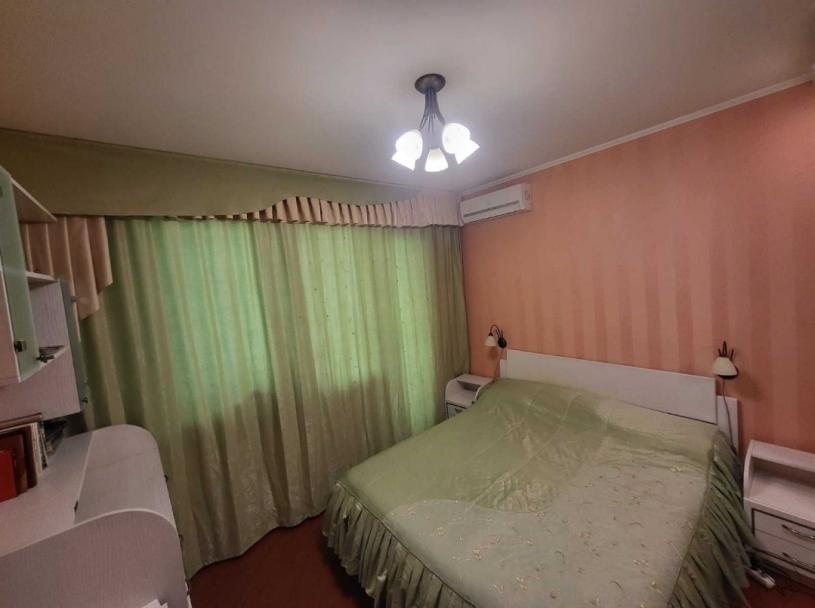 Квартира, 2-кімн., Харьков, 524м/р, Академика Павлова