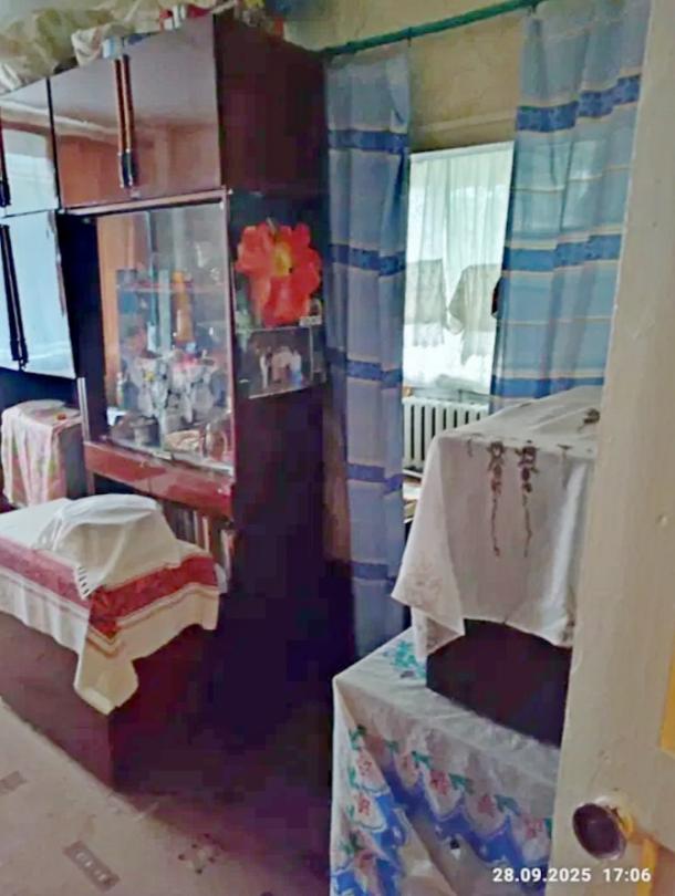 Квартира, 3-кімн., Печенеги, Чугуевский район