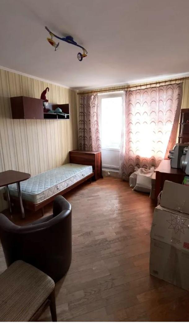 Квартира, 3-кімн., Харьков, Жуковского поселок, Жуковского проспект