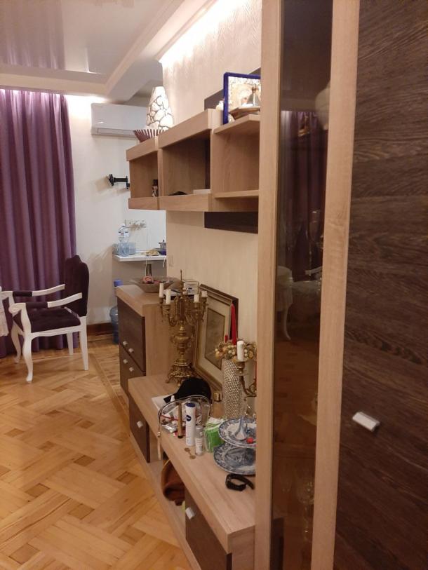 Квартира, 3-кімн., Харьков, 531м/р, Гвардейцев Широнинцев
