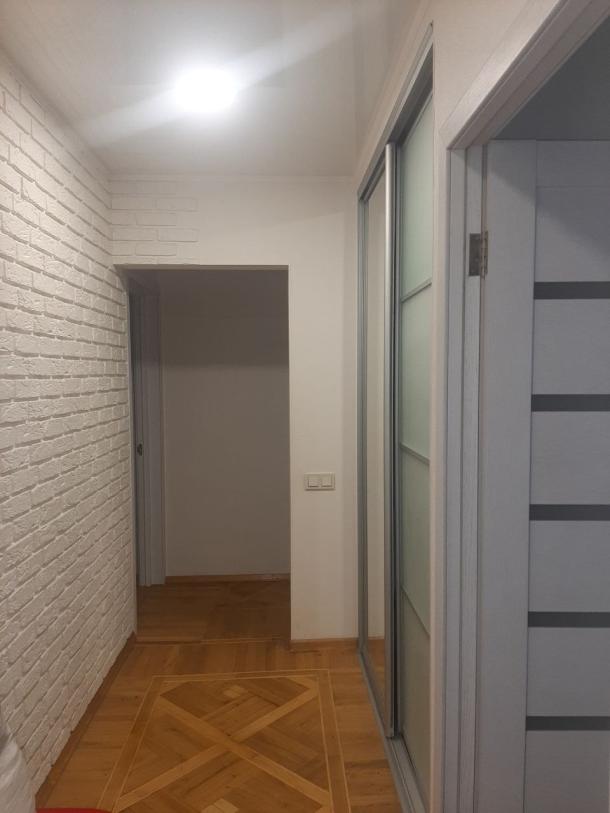 Квартира, 3-кімн., Харьков, 531м/р, Гвардейцев Широнинцев