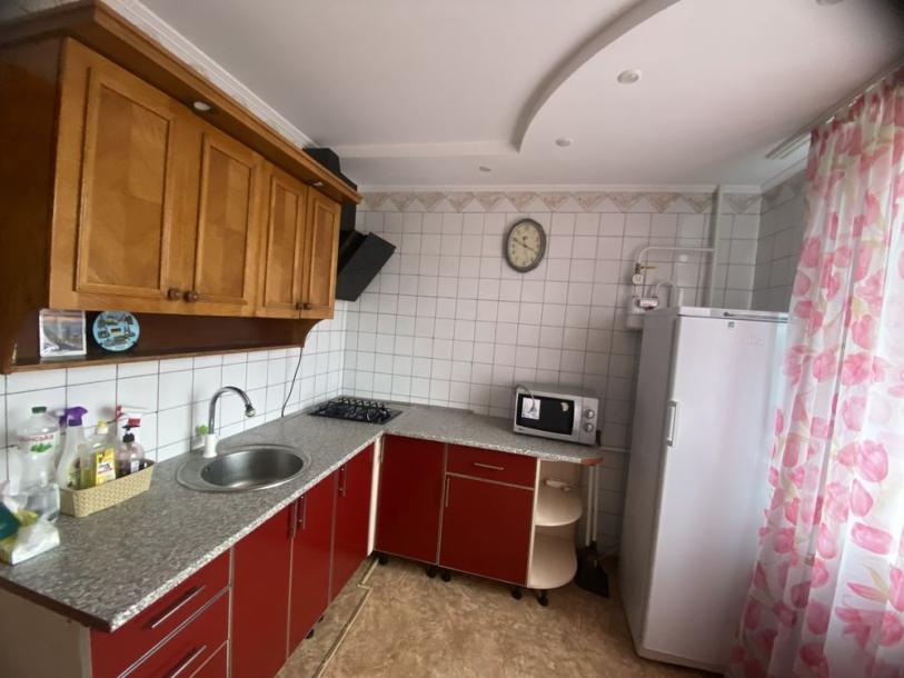 Квартира, 2-кімн., Чугуев, Чугуевский район, Авиатор мкр