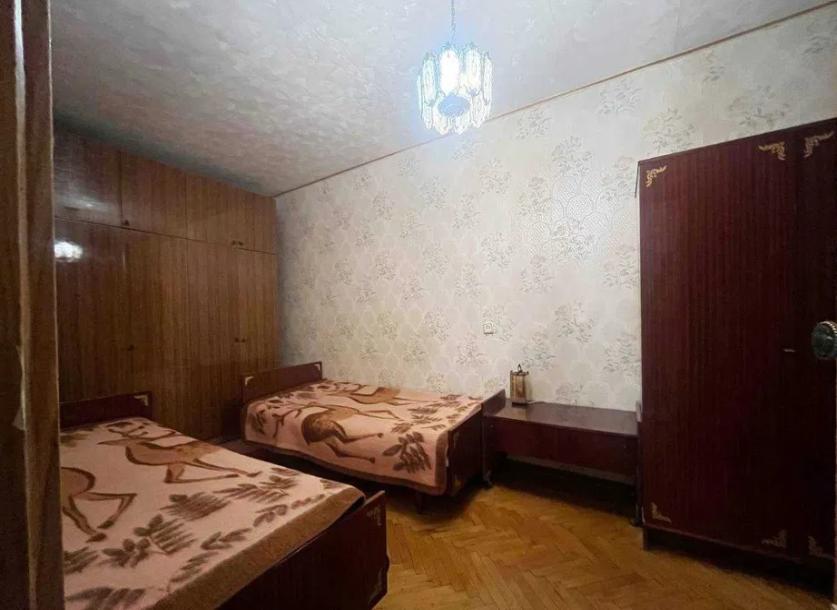 Квартира, 2-кімн., Харьков, Новые Дома, Ощепкова