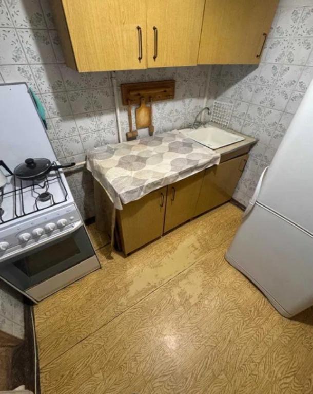 Квартира, 3-кімн., Харьков, Новые Дома, Василия Мельникова