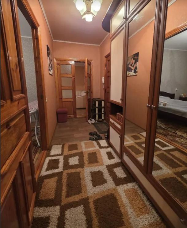 Квартира, 2-кімн., Харьков, 1 Северная Салтовка, Родниковая (Красного милиционера, Кирова)