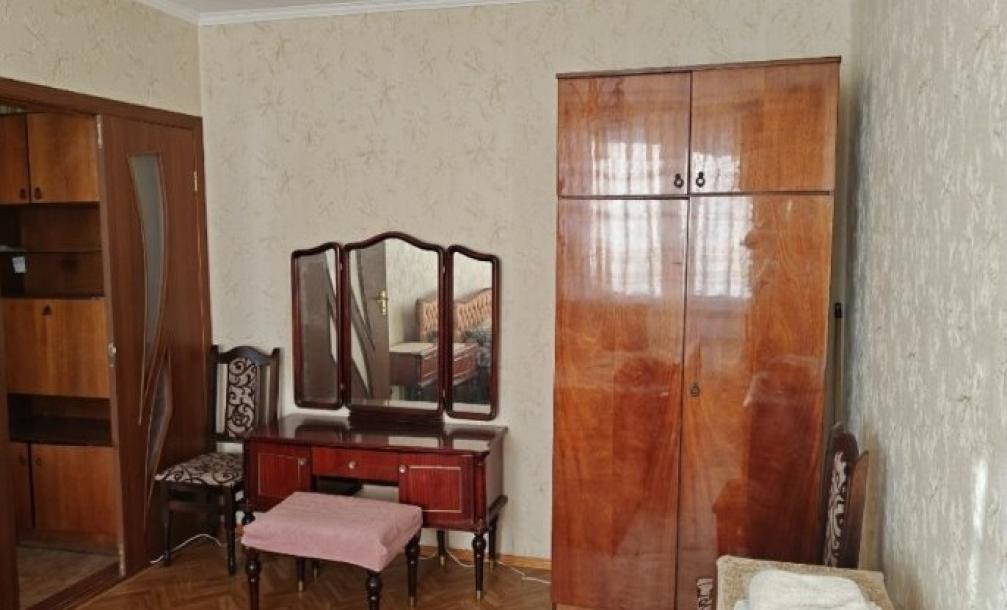 Квартира, 1-кімн., Харьков, 533м/р, Непокоренных (Героев Труда) Квартира, 1-кімн., Харьков, 533м/р, Непокоренных (Героев Труда)