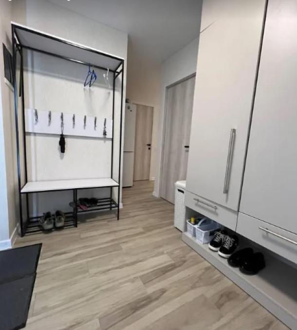 Квартира, 2-кімн., Харьков, 522м/р, Непокоренных (Героев Труда)
