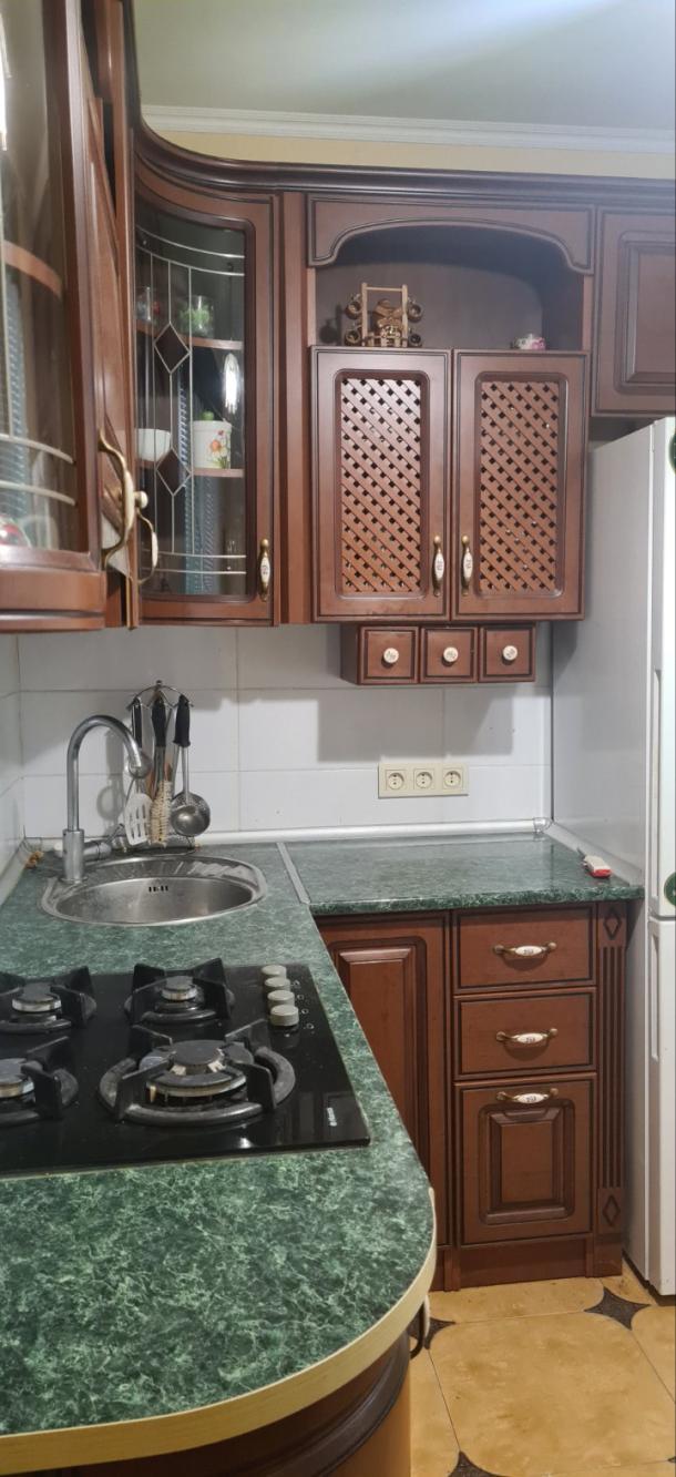 Квартира, 2-кімн., Харьков, 520м/р, Академика Павлова