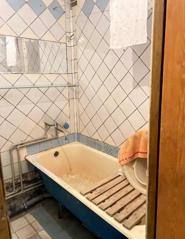 Квартира, 2-кімн., Харьков, 604м/р, Тракторостроителей просп.