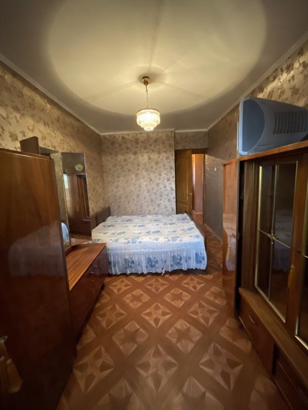Квартира, 3-кімн., Харьков, Павлово Поле, Клочковская