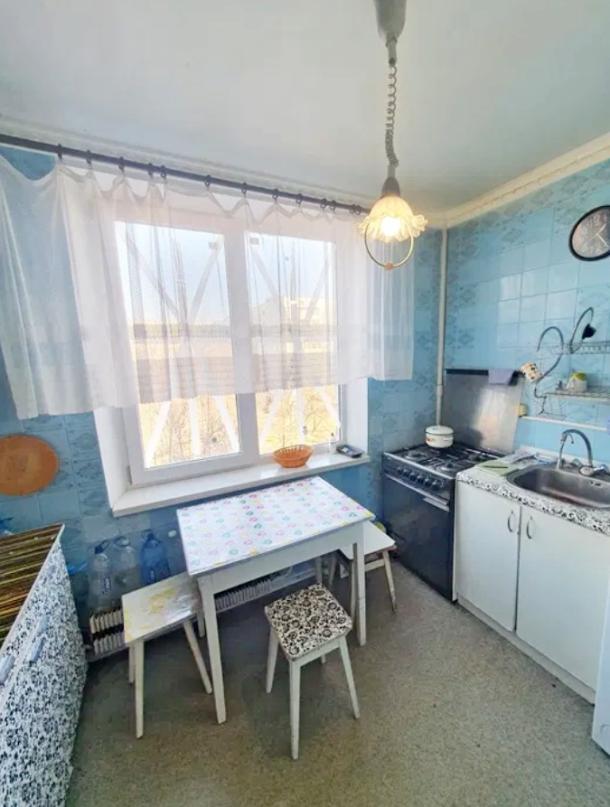 Квартира, 3-кімн., Харьков, Холодная Гора, Холодногорская (Елизарова)