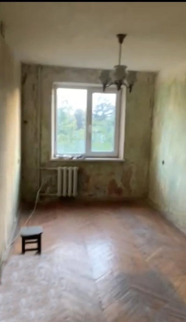 Квартира, 2-кімн., Харьков, 606м/р, Тракторостроителей просп.