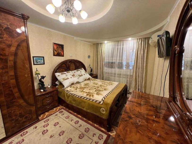 Квартира, 3-кімн., Харьков, Новые Дома, Героев Харькова пр-т