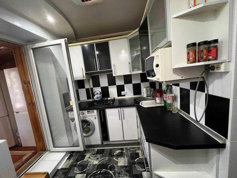 Квартира, 3-кімн., Харьков, Новые Дома, Героев Харькова пр-т