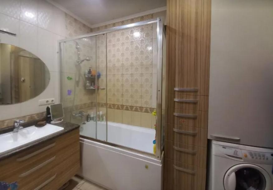 Квартира, 3-кімн., Харьков, Павлово Поле, Науки пр.