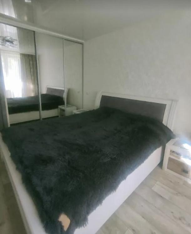 Квартира, 3-кімн., Харьков, 607м/р, Гвардейцев Широнинцев