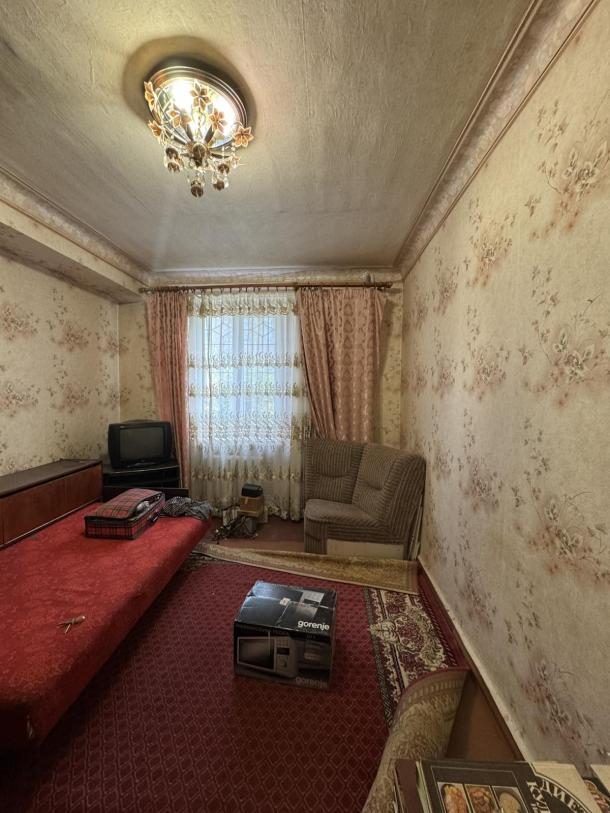 Квартира, 3-кімн., Харьков, Старая Салтовка, Михайлика (Высочиненко)