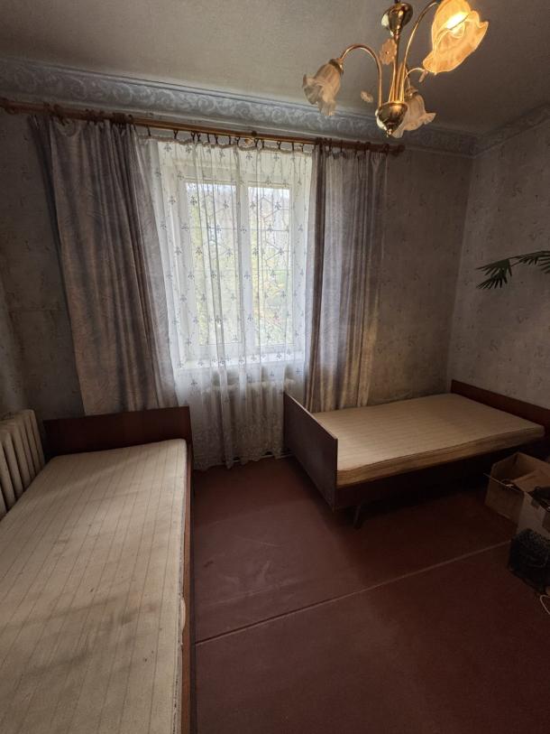 Квартира, 3-кімн., Харьков, Старая Салтовка, Михайлика (Высочиненко)