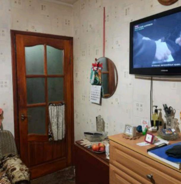 Квартира, 2-кімн., Харьков, 606м/р, Непокоренных (Героев Труда)