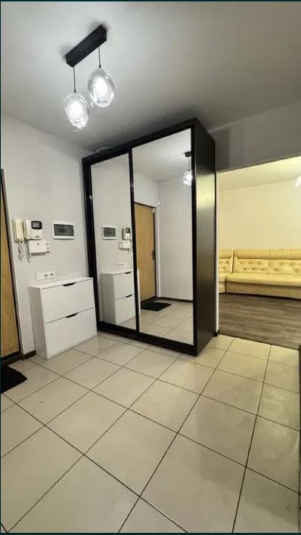 Квартира, 2-кімн., Харьков, 533м/р, Тракторостроителей просп.
