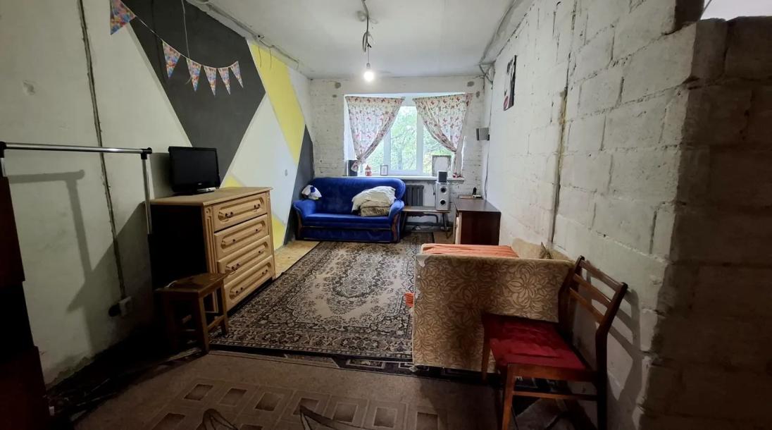 Квартира, 3-кімн., Харьков, Песочин, Героев Чернобыля (Щорса, Красных партизан)