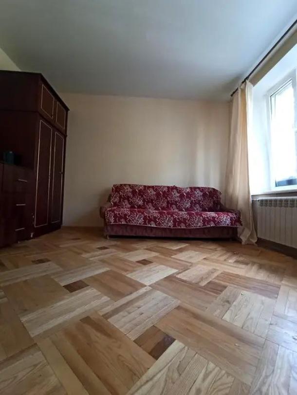 Квартира, 3-кімн., Харьков, Госпром, Данилевского