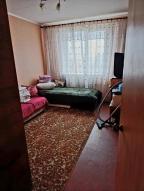 квартира, Харьков, Рогань жилмассив, Луи Пастера