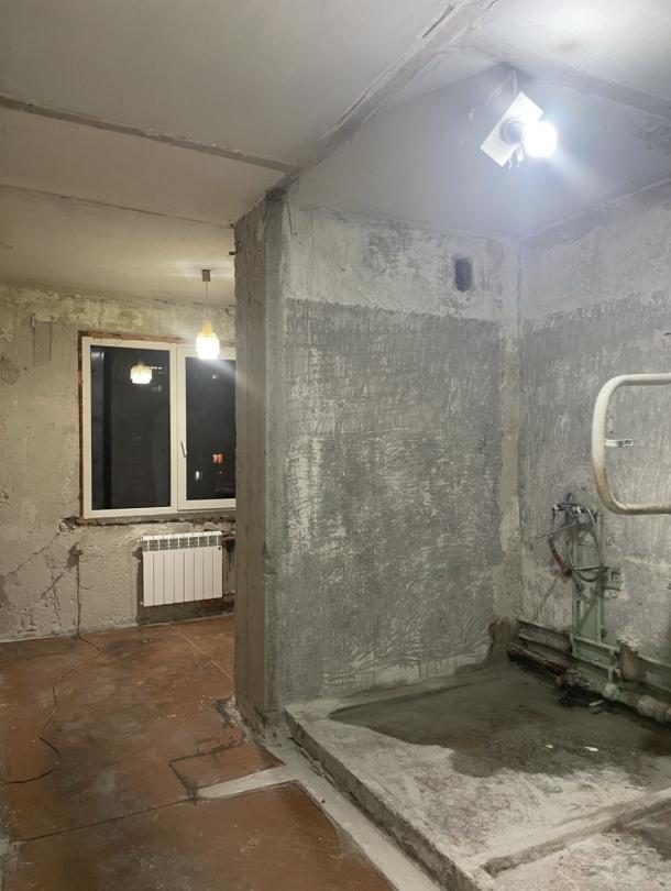 Квартира, 4-кімн., Харьков, 522м/р, Непокоренных (Героев Труда)