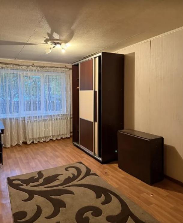 Квартира, 2-кімн., Харьков, 605м/р, Гвардейцев Широнинцев