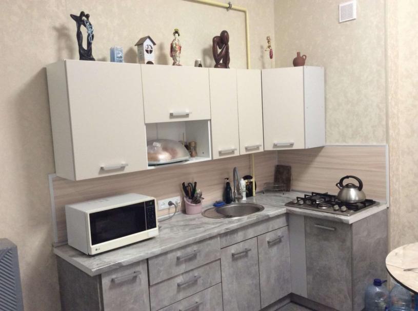 Квартира, 3-кімн., Харьков, Южный Вокзал, Конторская (Краснооктябрьская)