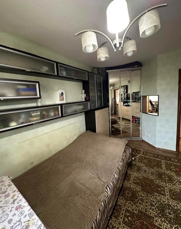 Квартира, 2-кімн., Харьков, 606м/р, Тракторостроителей просп.