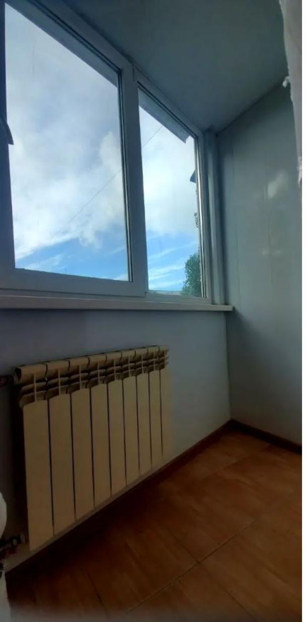 Квартира, 2-кімн., Харьков, 605м/р, Гвардейцев Широнинцев