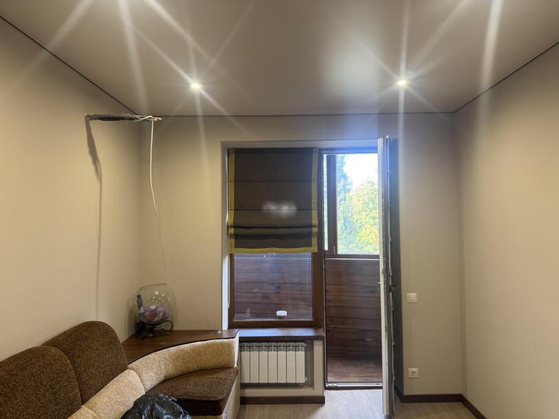 Квартира, 3-кімн., Харьков, 624м/р, Амосова