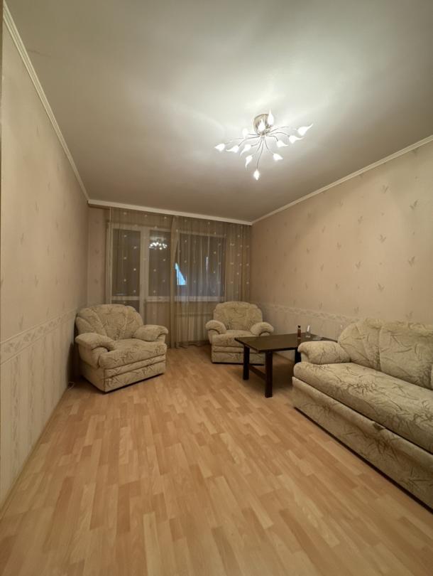 Квартира, 3-кімн., Харьков, Жуковского поселок, Астрономическая