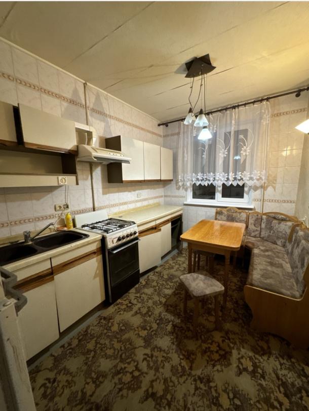 Квартира, 3-кімн., Харьков, Жуковского поселок, Астрономическая