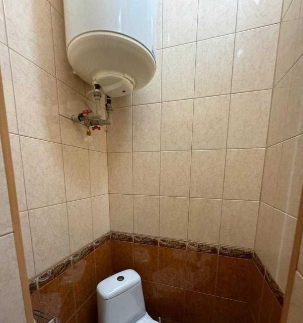 Квартира, 3-кімн., Чугуев, Чугуевский район