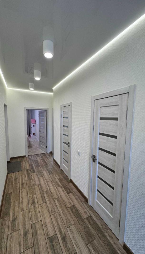 Квартира, 2-кімн., Чугуев, Чугуевский район