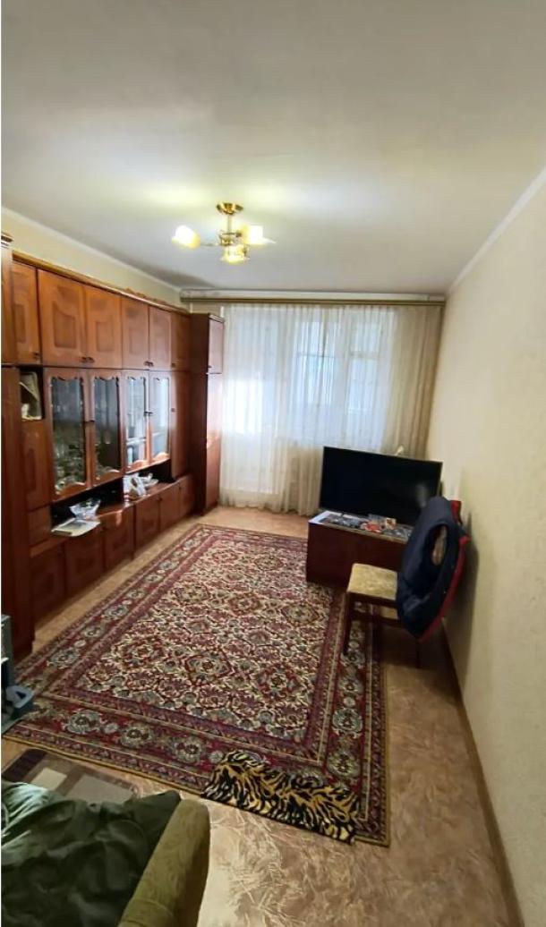 Квартира, 3-кімн., Харьков, 535Ам/р, Валентиновская