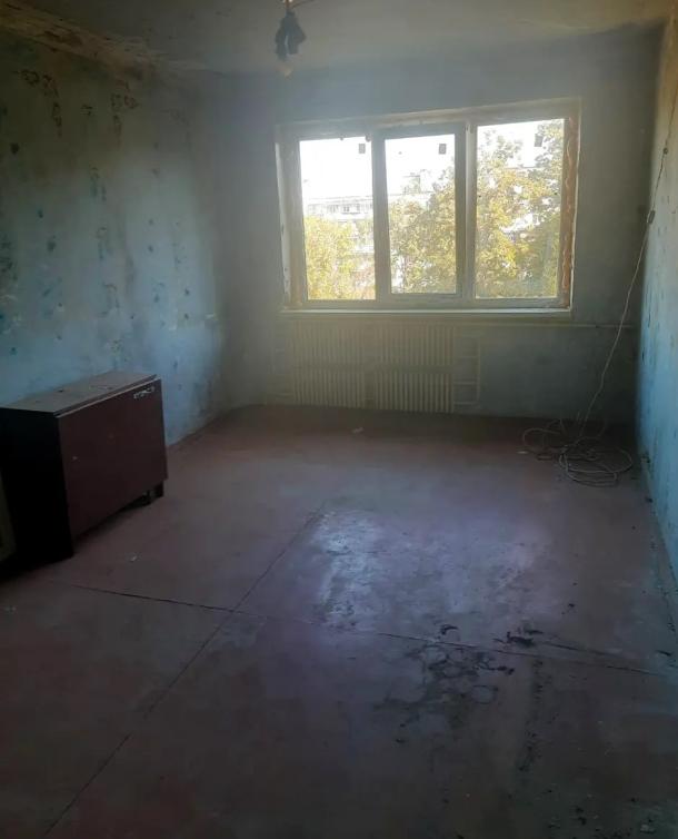 Квартира, 3-кімн., Харьков, 533м/р, Бучмы