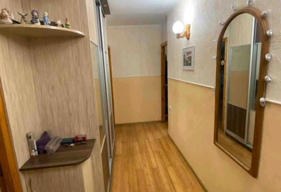 Квартира, 3-кімн., Харьков, Новые Дома, Олимпийская (Ворошилова)