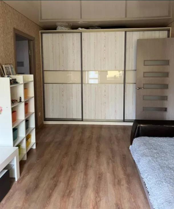 Квартира, 2-кімн., Харьков, Павлово Поле, 23 Августа пер.