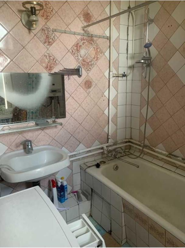 Квартира, 2-кімн., Харьков, Защитников Украины метро, Юрьевская