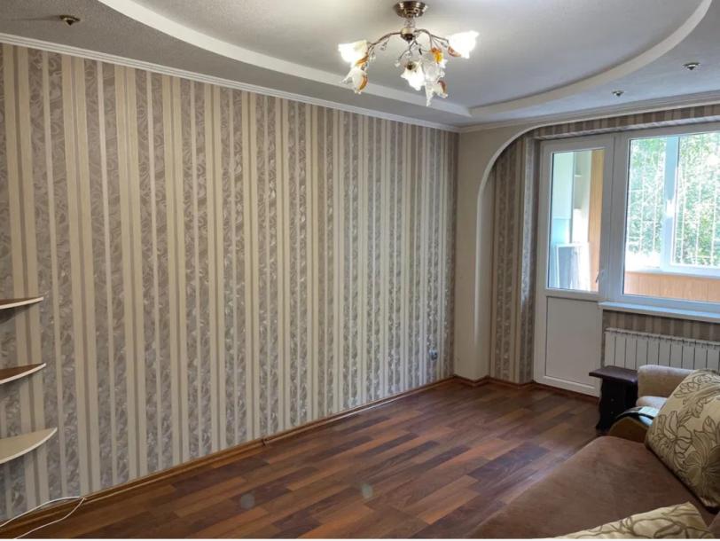 Квартира, 1-кімн., Харьков, 4 Северная Салтовка, Метростроителей