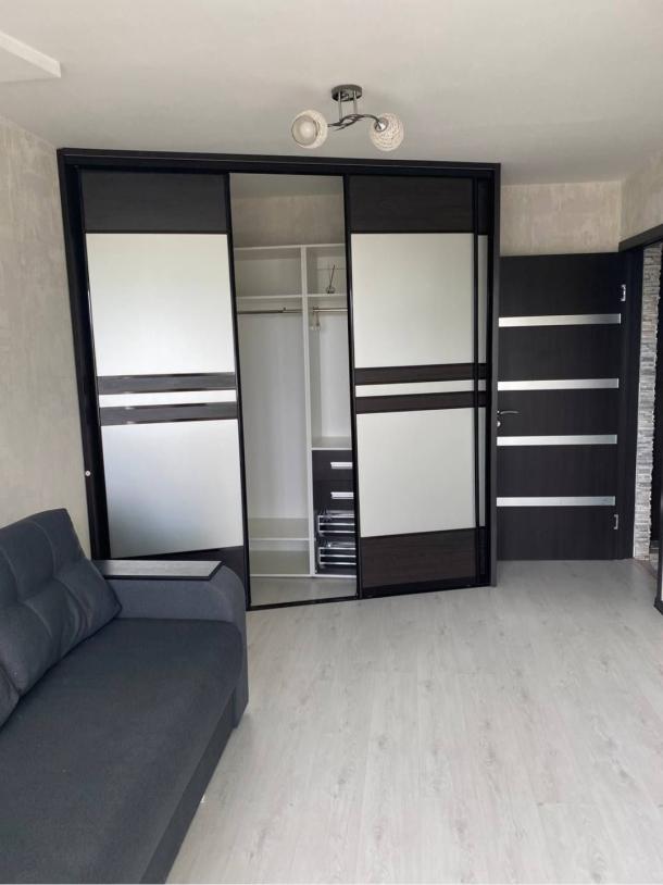 Квартира, 1-кімн., Харьков, 656м/р, Гвардейцев Широнинцев Квартира, 1-кімн., Харьков, 656м/р, Гвардейцев Широнинцев