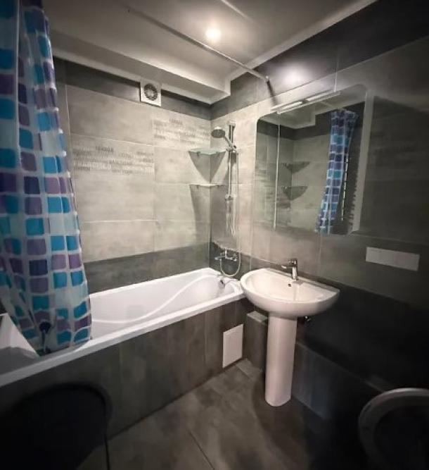 Квартира, 3-кімн., Харьков, Павлово Поле, Клочковская